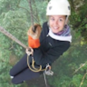 Meet your Posher, Laura